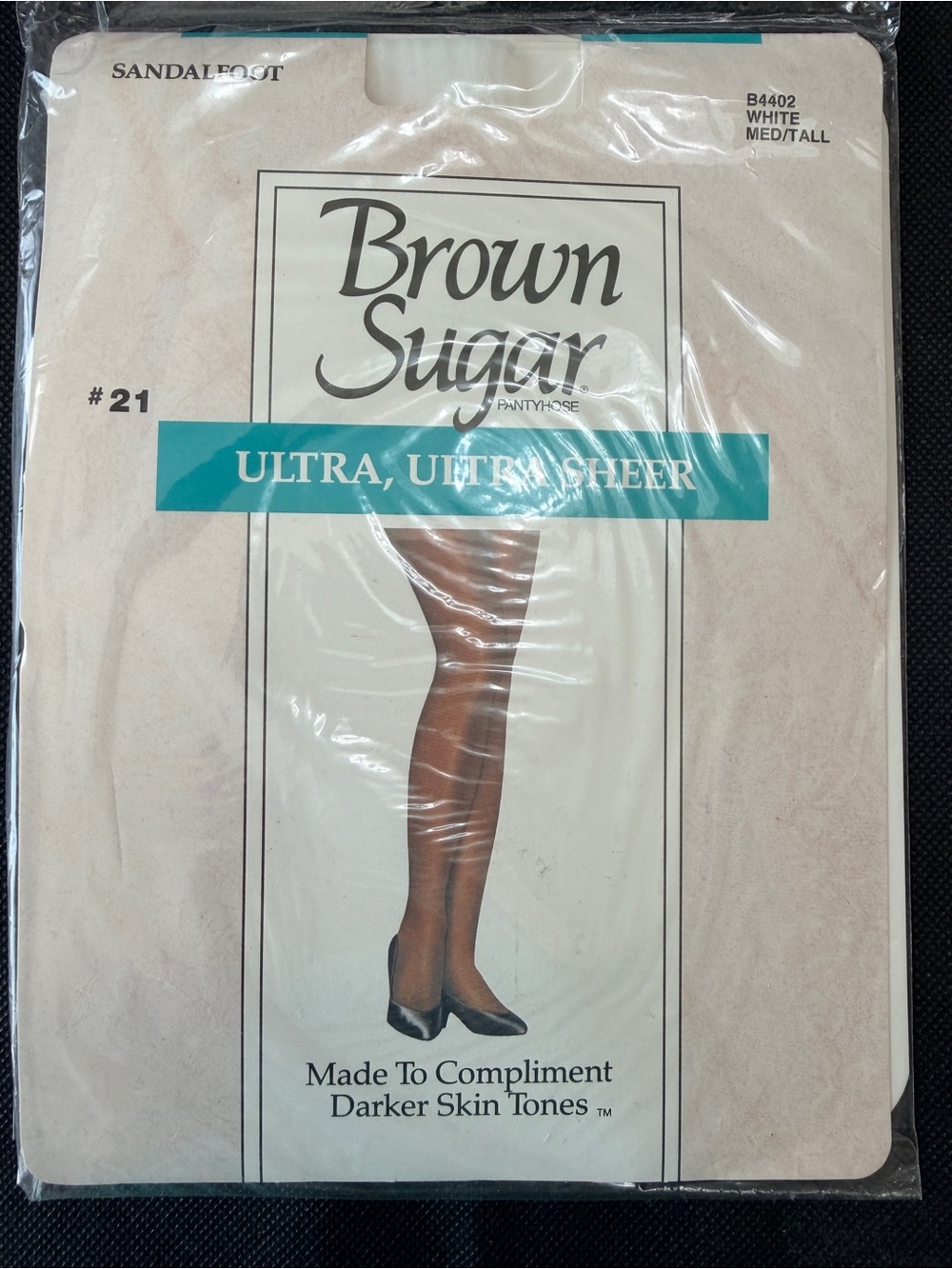Brown Sugar Ultra Ultra Sheer White Pantyhose Medium Tall Sandalfoot Nylon B4402